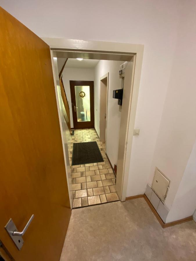 Einfaches Haus Mit Privatzimmern Und Gemeinschaftsraeumen